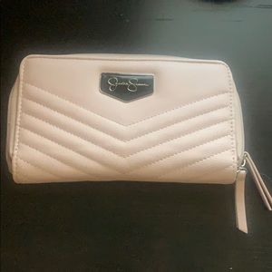 Jessica Simpson wallet